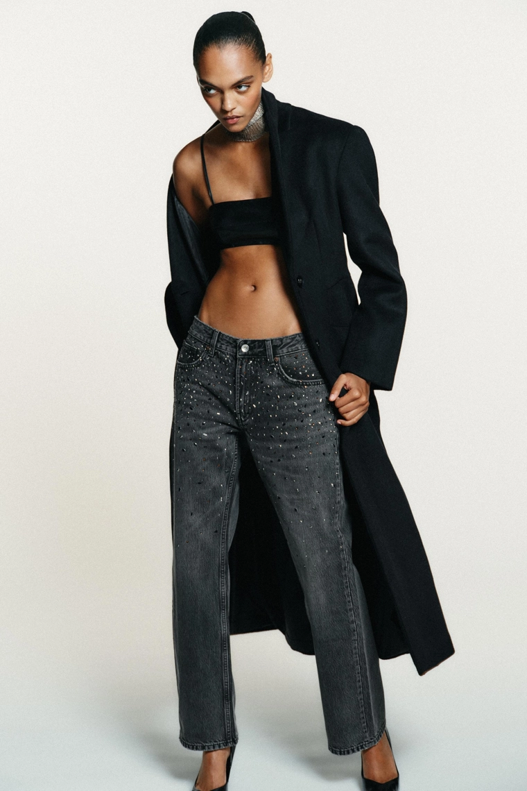 ДЖИНСЫ TRF STRAIGHT С НИЗКОЙ ПОСАДКОЙ И СТРАЗАМИ