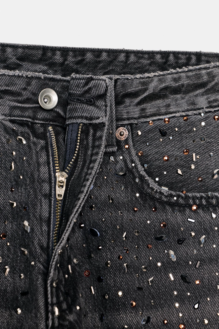 ДЖИНСЫ TRF STRAIGHT С НИЗКОЙ ПОСАДКОЙ И СТРАЗАМИ