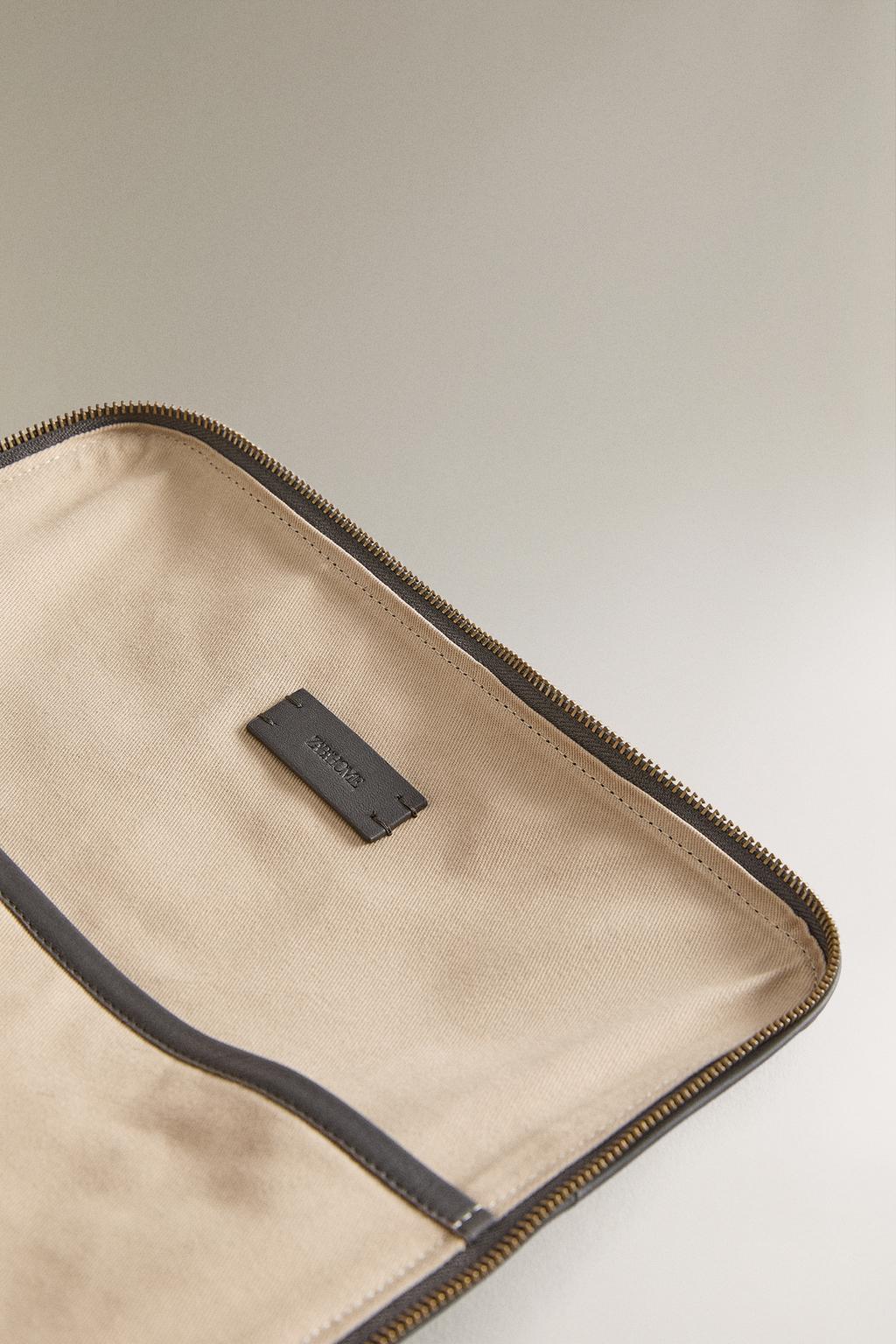 Кожаный рюкзак