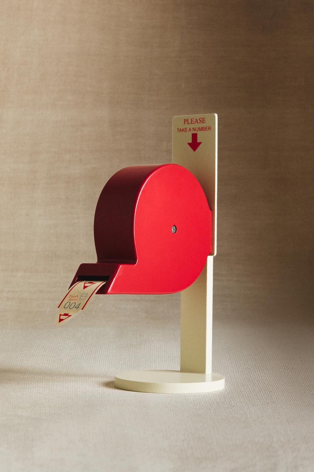 Детский игрушечный аппарат для выдачи билетов