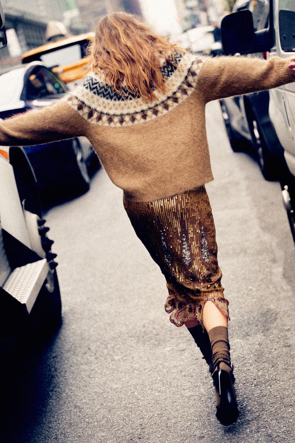 ДЖЕМПЕР ИЗ АЛЬПАКИ С ЖАККАРДОВЫМ УЗОРОМ