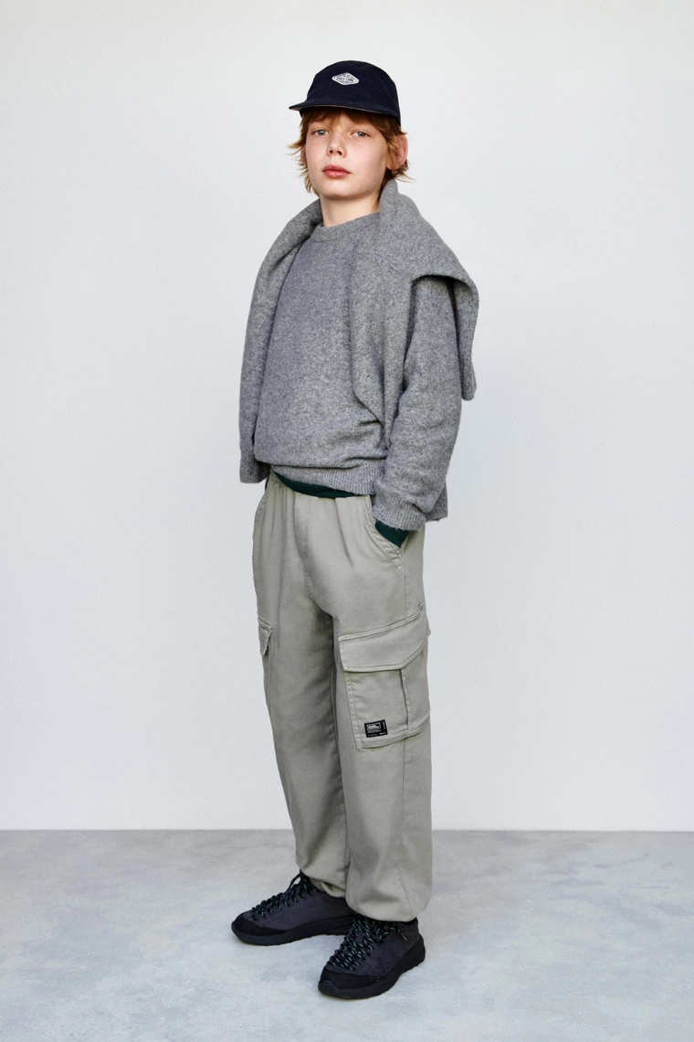 БРЮКИ-ДЖОГГЕРЫ КАРГО С ЭТИКЕТКОЙ