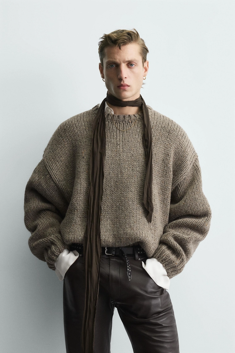 СВИТЕР ИЗ РЕЛЬЕФНОЙ ТКАНИ С ШЕРСТЬЮ