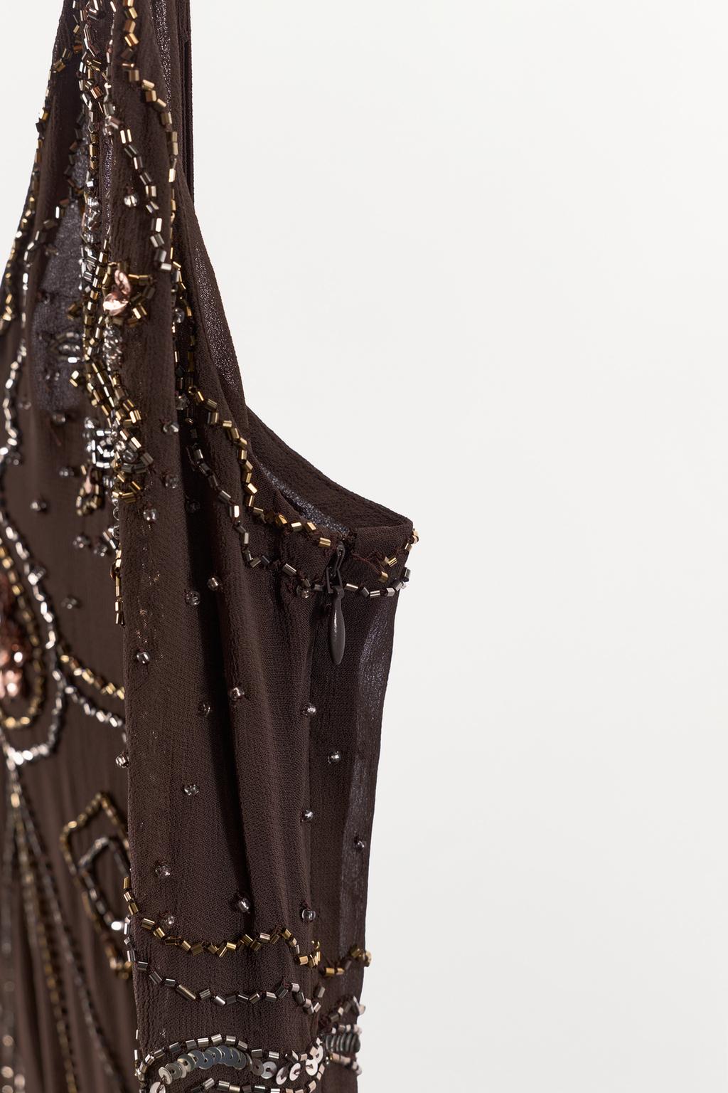 ПЛАТЬЕ ИЗ ЖОРЖЕТА С ПАЙЕТКАМИ И БУСИНАМИ