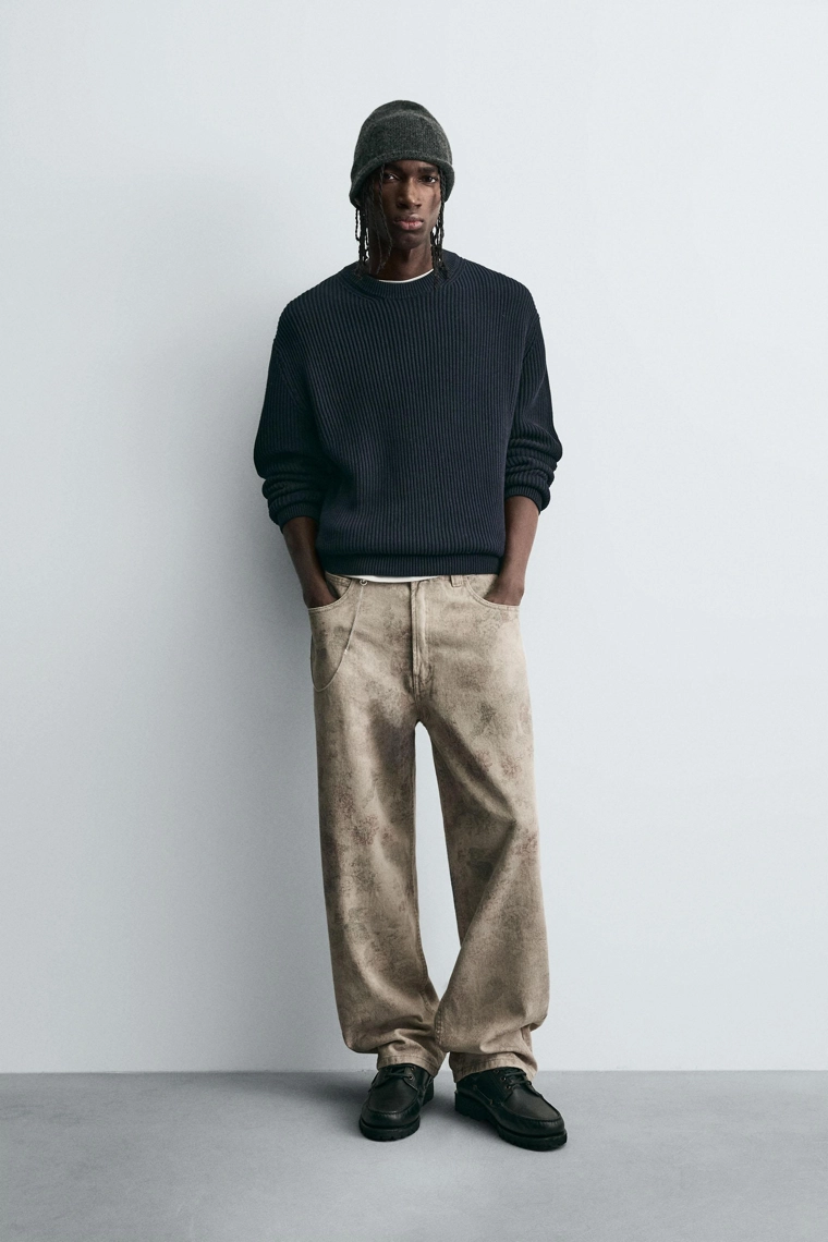 БРЮКИ BALLOON FIT С АБСТРАКТНЫМ ПРИНТОМ