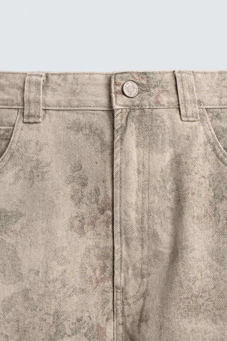 БРЮКИ BALLOON FIT С АБСТРАКТНЫМ ПРИНТОМ