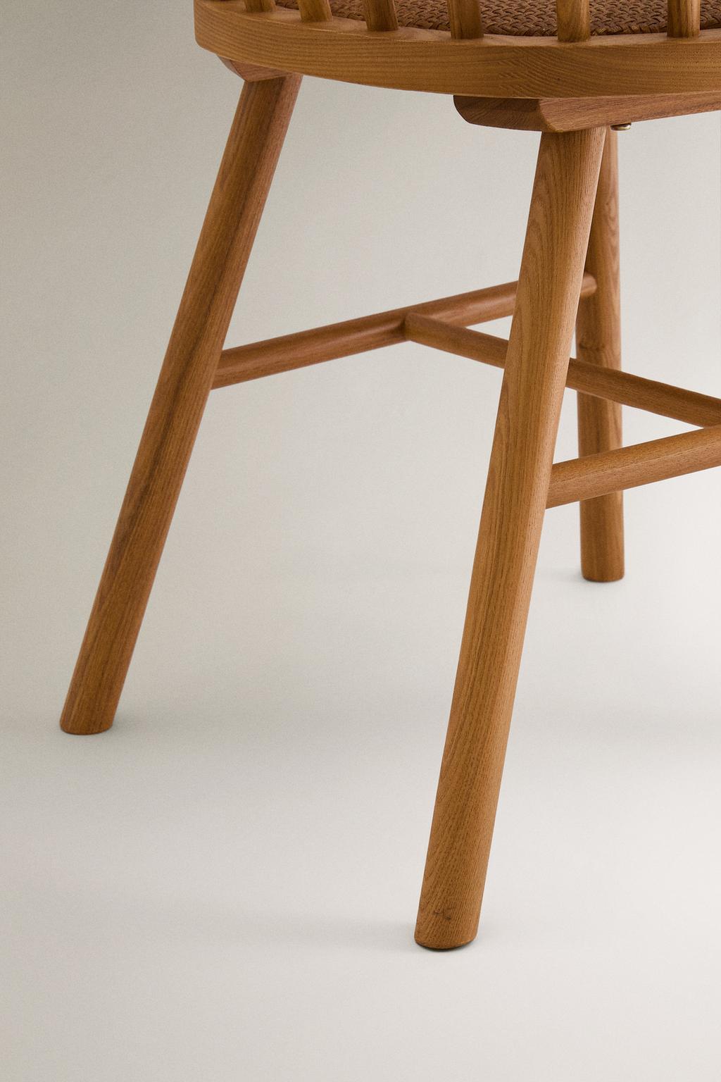 Стул из ясеня и плетеного ротанга