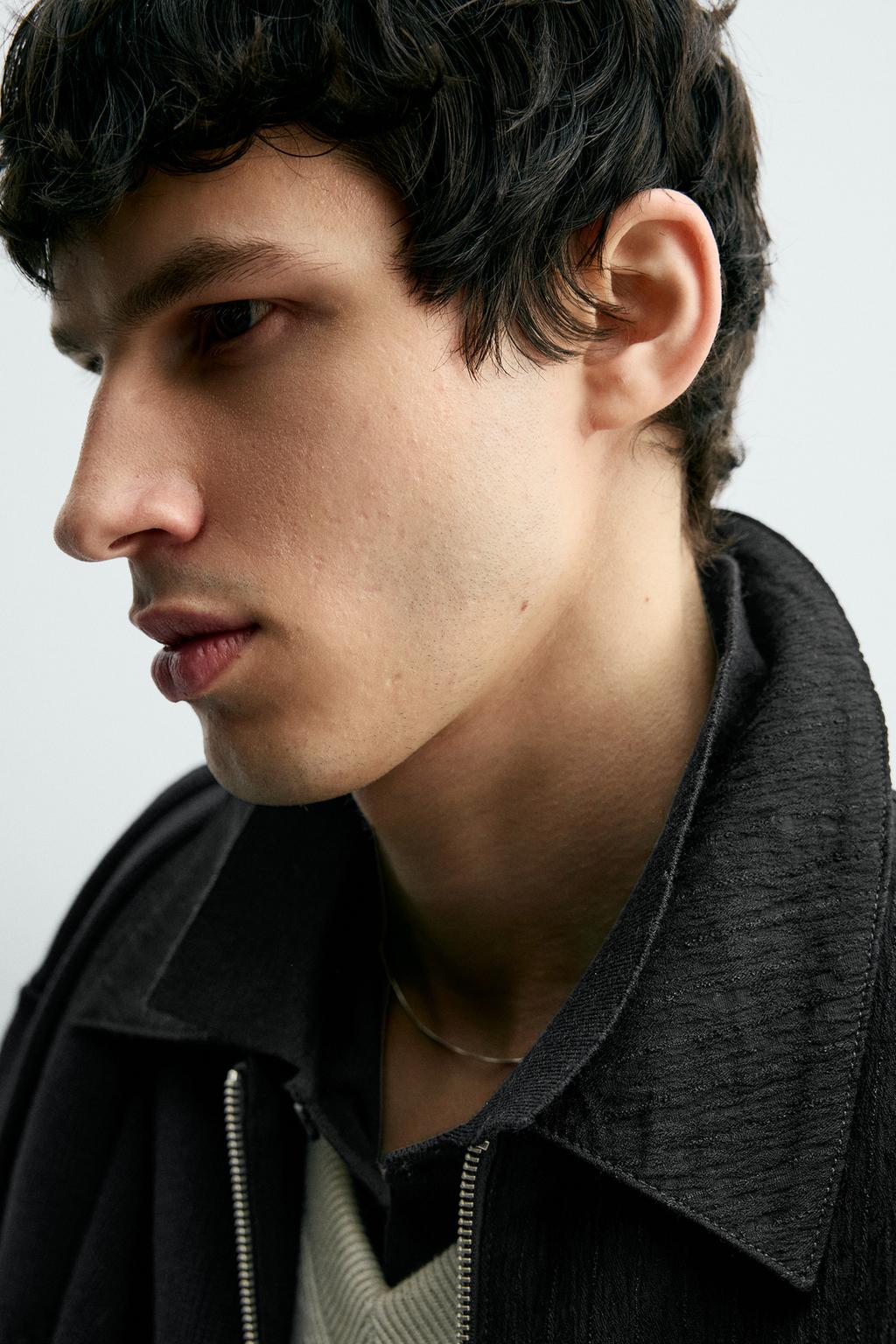 КУРТКА ИЗ НЕОДНОРОДНОЙ ТКАНИ