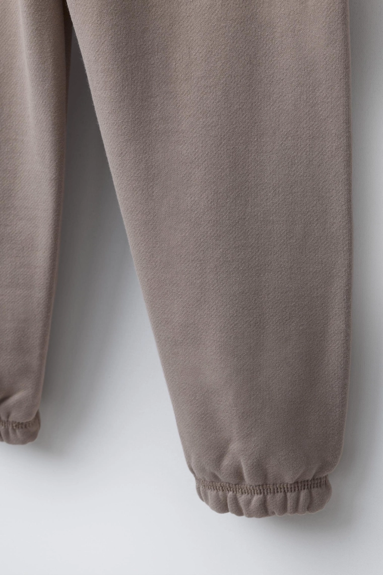 БРЮКИ-ДЖОГГЕРЫ С НАДПИСЯМИ