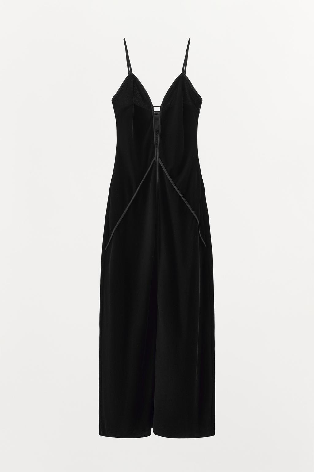 Миди-платье с бархатными бретелями