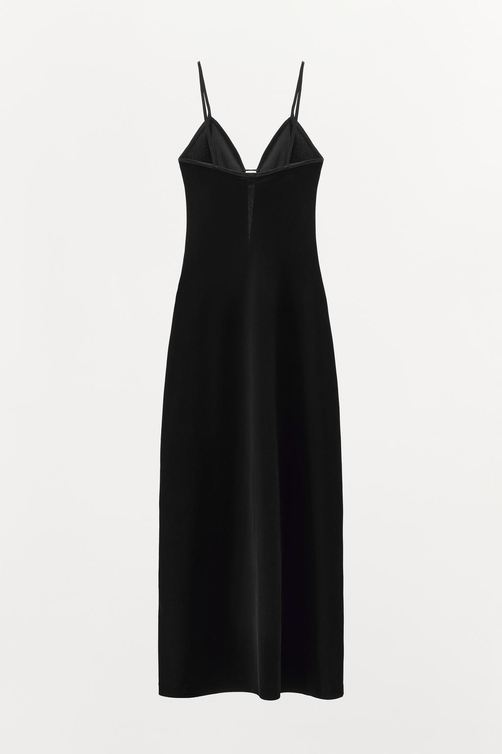 Миди-платье с бархатными бретелями