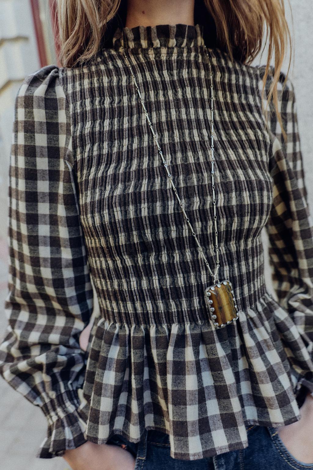 РУБАШКА В КЛЕТКУ С ЭЛАСТИЧНОЙ ОТДЕЛКОЙ