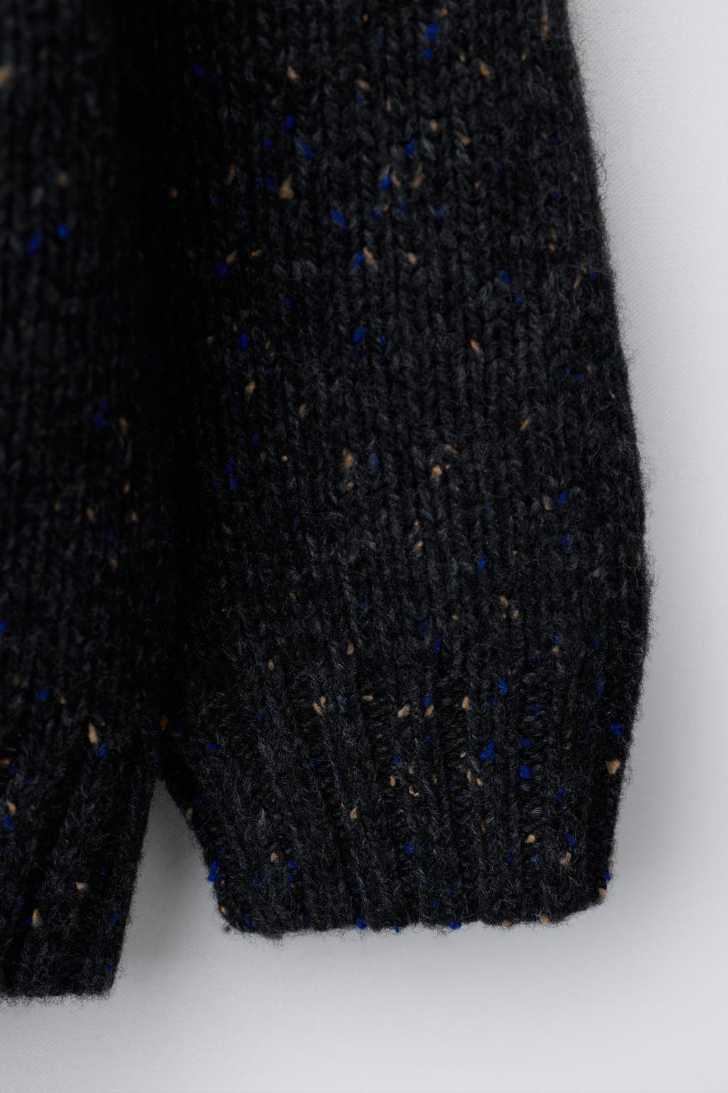 КАРДИГАН НА ПУГОВИЦАХ С ШЕРСТЬЮ