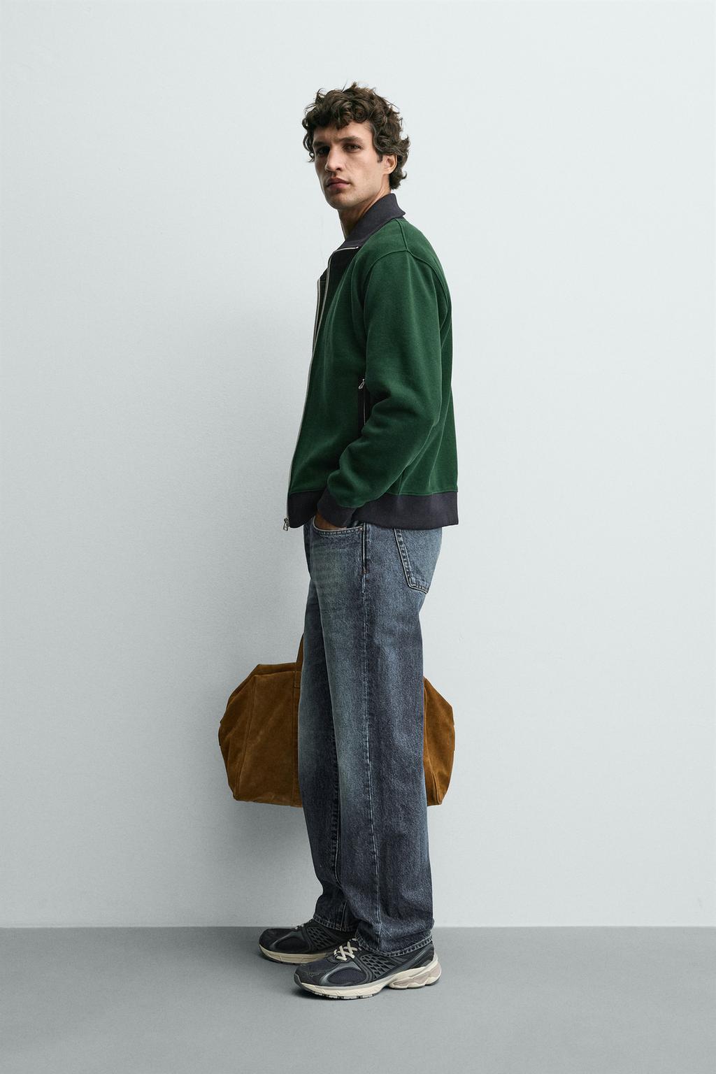 КУРТКА В СТИЛЕ КОЛОР-БЛОК