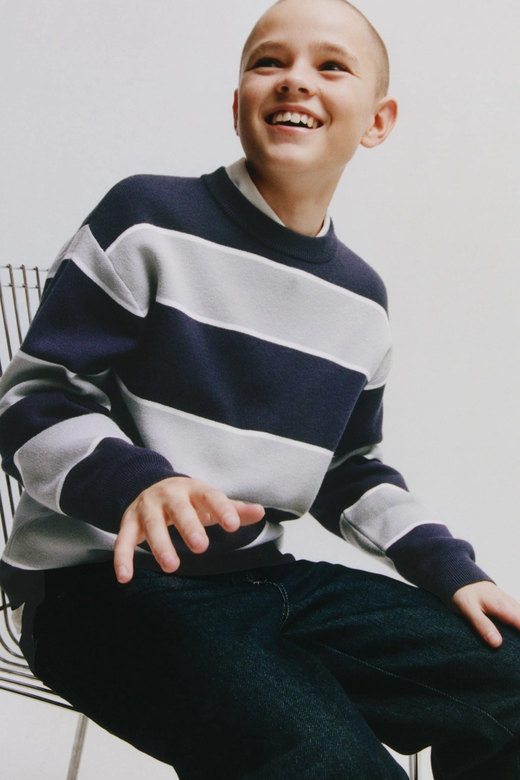 СВИТЕР В ПОЛОСКУ