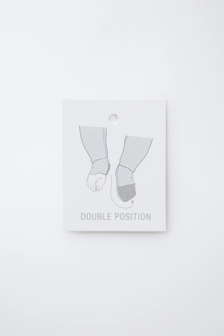 ТЕПЛЫЙ КОМБИНЕЗОН С УЗОРОМ «ГУСИ» И РЕГУЛИРУЕМЫМИ ШТАНИНАМИ