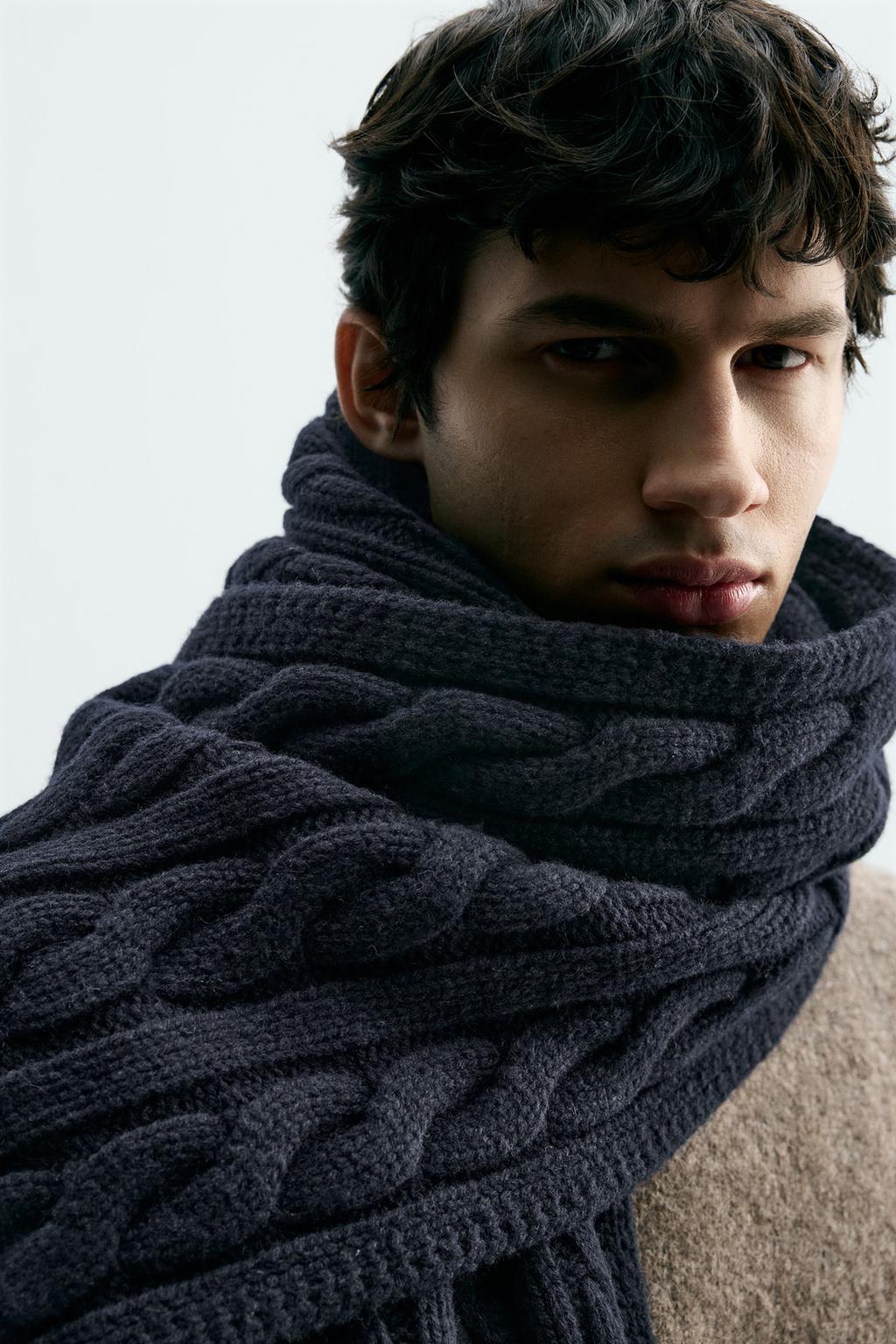 ШАРФ С КОСАМИ ИЗ 100% ШЕРСТИ