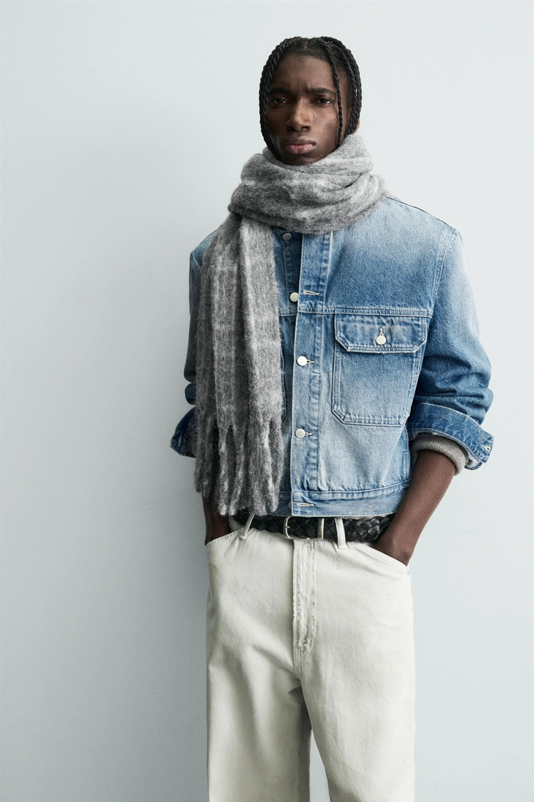 ШАРФ ИЗ НАЧЕСАННОЙ ТКАНИ В КЛЕТКУ