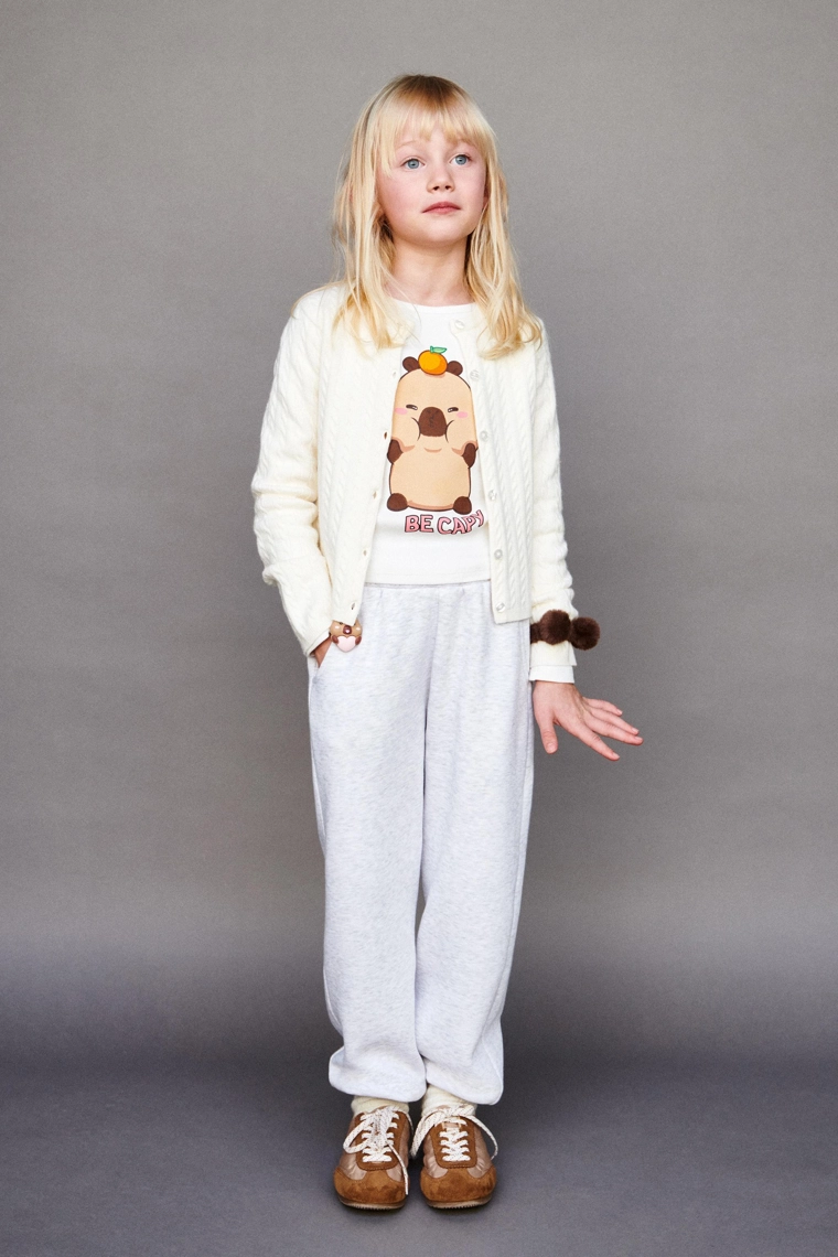 ЛОНГСЛИВ В РУБЧИК С ПРИНТОМ «КАПИБАРА CAPYFUN ©»