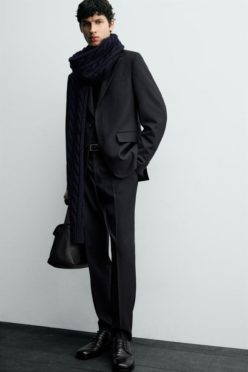 КОСТЮМНЫЕ БРЮКИ В ТОНКУЮ ПОЛОСКУ