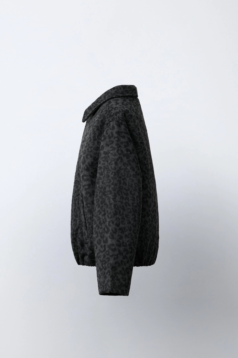 КУРТКА ИЗ СИНТЕТИЧЕСКОЙ ШЕРСТИ С АНИМАЛИСТИЧЕСКИМ ПРИНТОМ