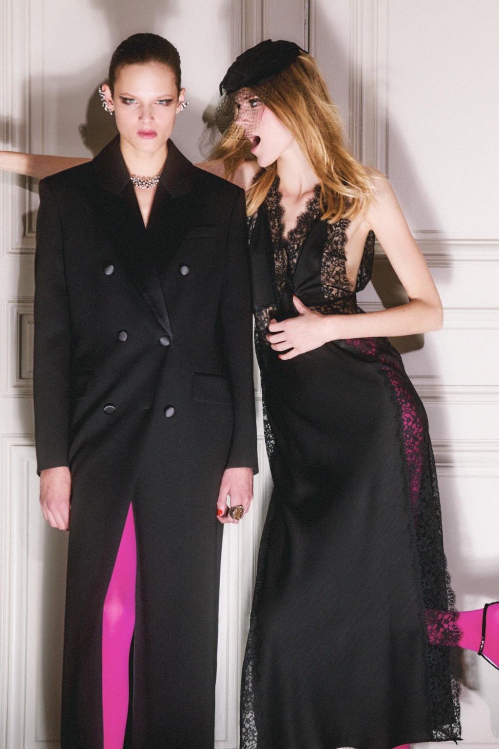 КЛАССИЧЕСКОЕ ПАЛЬТО СО СМОКИНГОВЫМ ВОРОТНИКОМ — ZW COLLECTION LIMITED EDITION