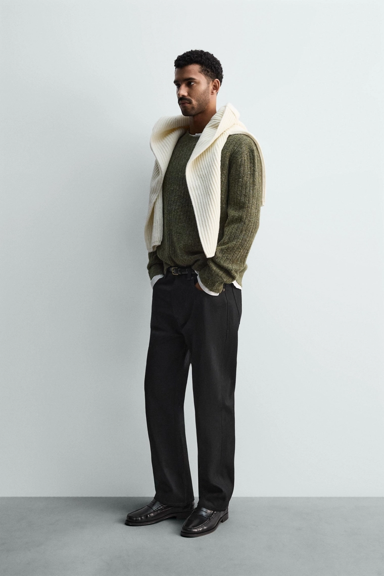 СВИТЕР В РУБЧИК С ПУГОВИЦАМИ