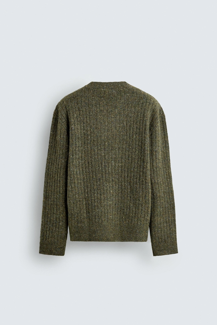 СВИТЕР В РУБЧИК С ПУГОВИЦАМИ