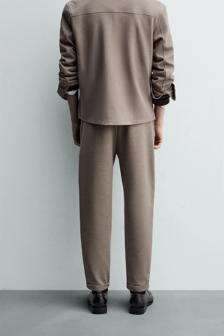 БРЮКИ-ДЖОГГЕРЫ КОМФОРТНОЙ ПОСАДКИ NON IRON