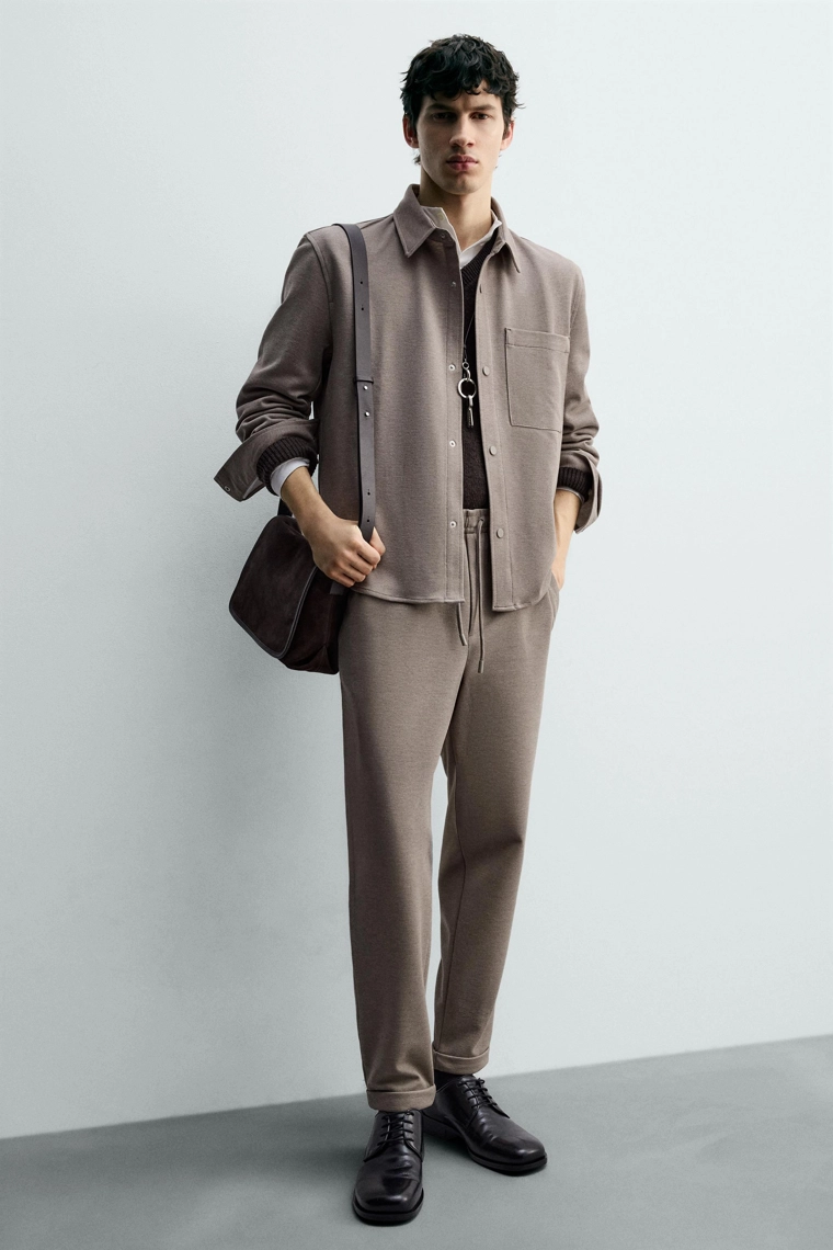 БРЮКИ-ДЖОГГЕРЫ КОМФОРТНОЙ ПОСАДКИ NON IRON