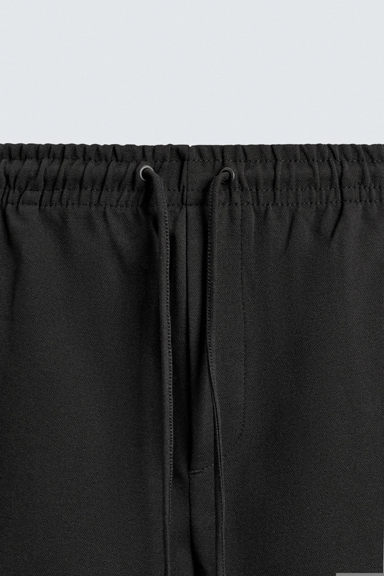 БРЮКИ-ДЖОГГЕРЫ КОМФОРТНОЙ ПОСАДКИ NON IRON