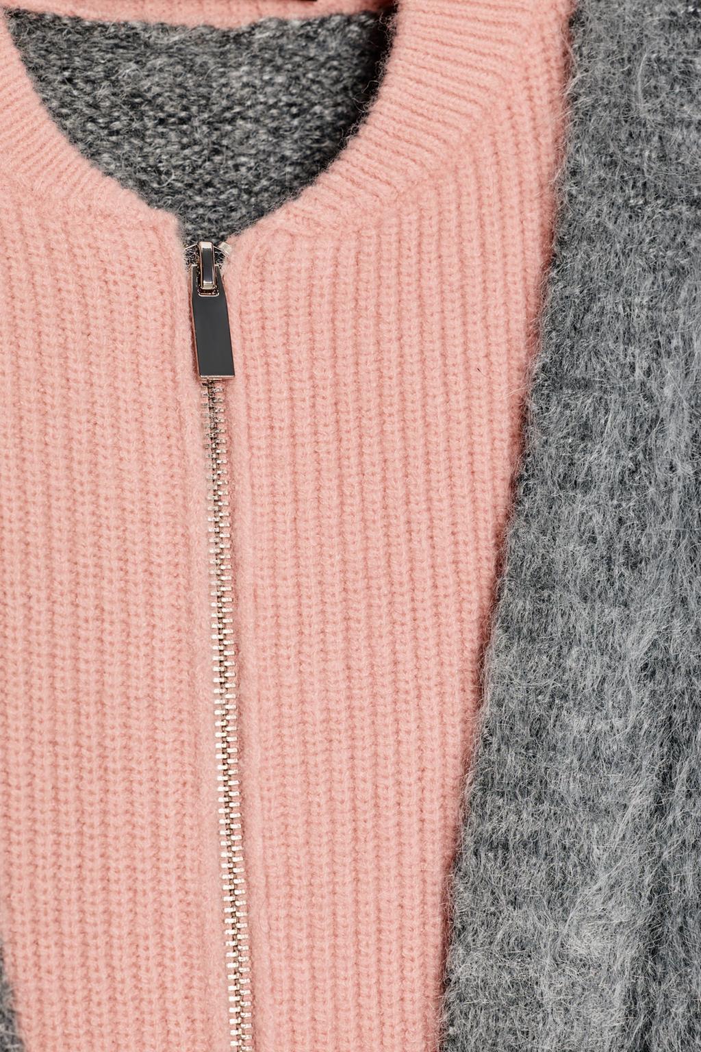 КУРТКА ИЗ ДВОЙНОГО ТРИКОТАЖА