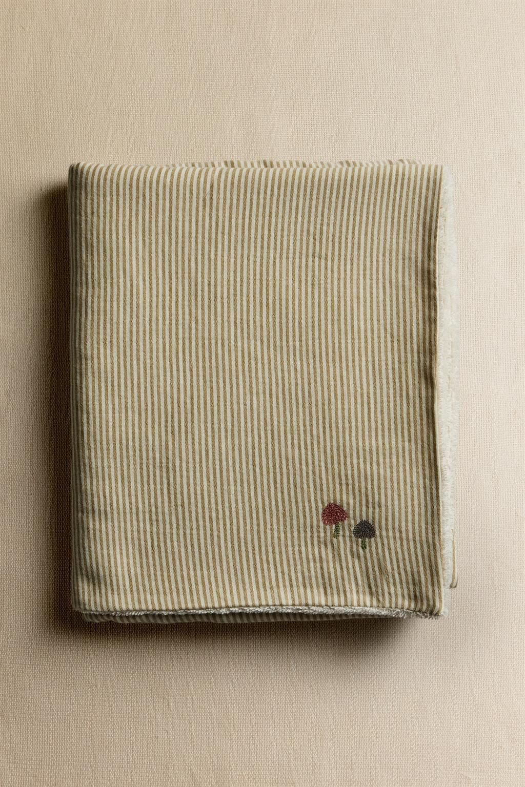 Полосатое муслиновое детское полотенце для ванны