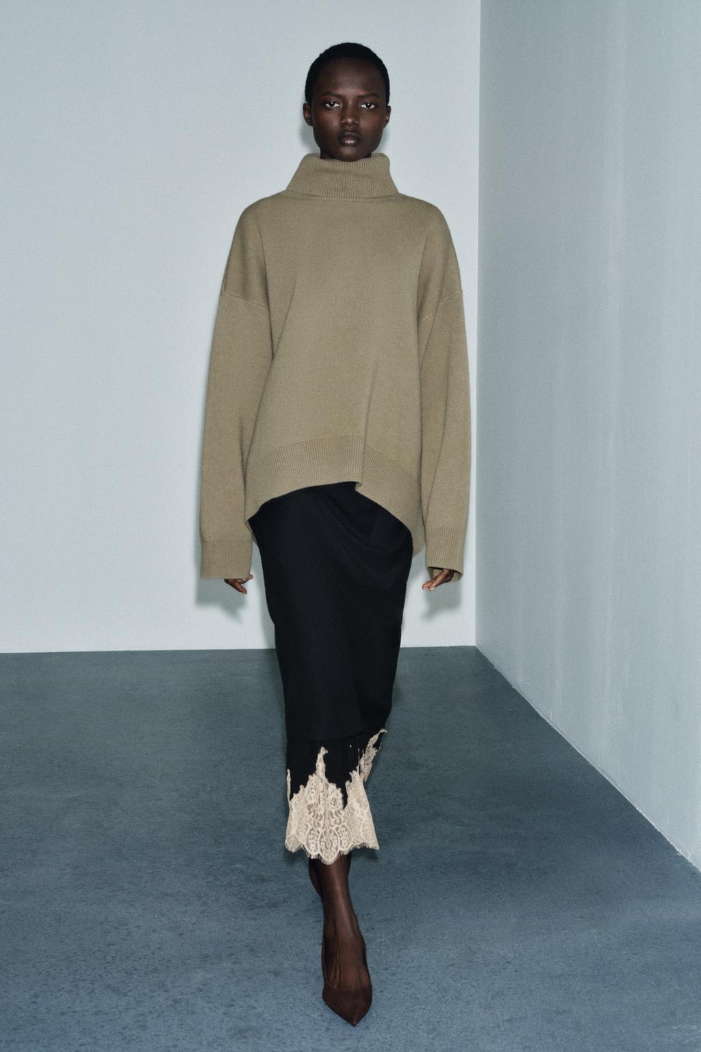 СВИТЕР ОВЕРСАЙЗ ИЗ 95% ШЕРСТИ