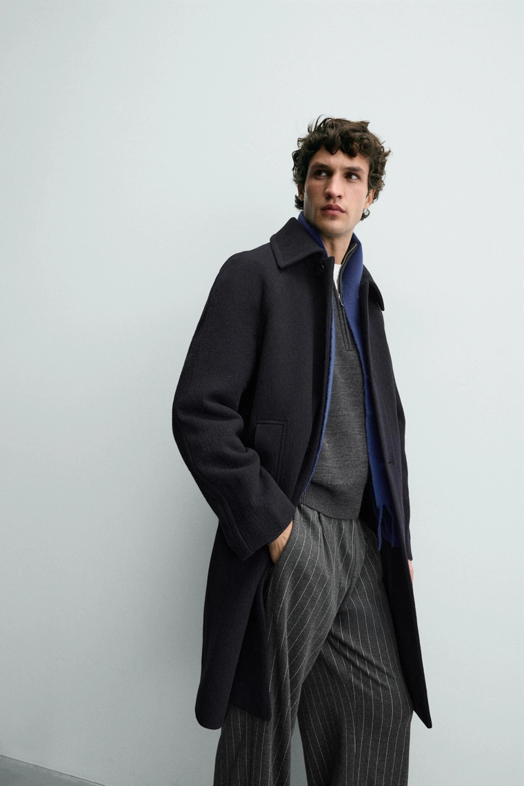 ПАЛЬТО ИЗ СТРУКТУРНОЙ ШЕРСТИ