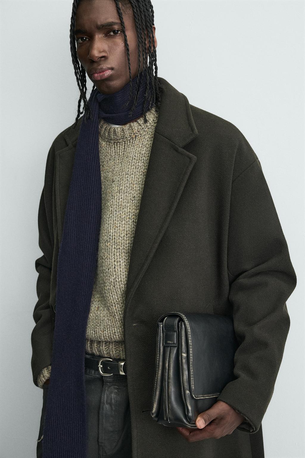 ПАЛЬТО ИЗ РЕЛЬЕФНОЙ WATER REPELLENT ТКАНИ