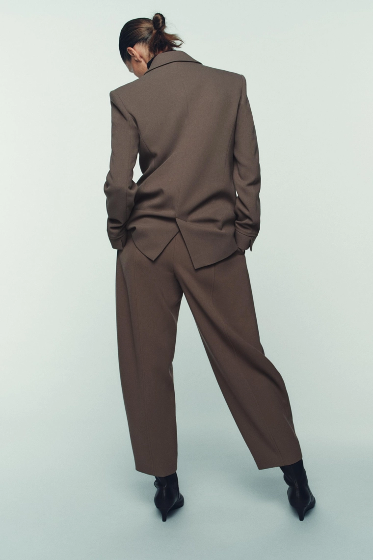 БРЮКИ CARROT FIT С МОЛНИЕЙ