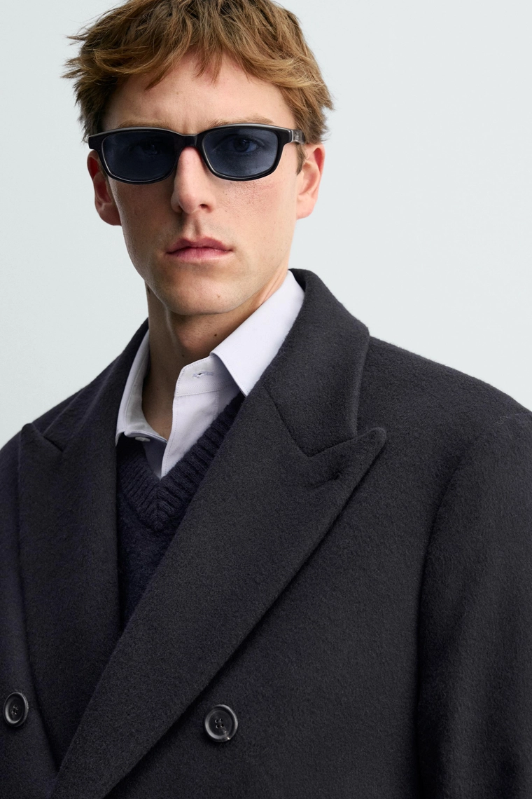 ДВУБОРТНОЕ ПАЛЬТО ИЗ СМЕСОВОЙ ШЕРСТИ AARON LEVINE X ZARA