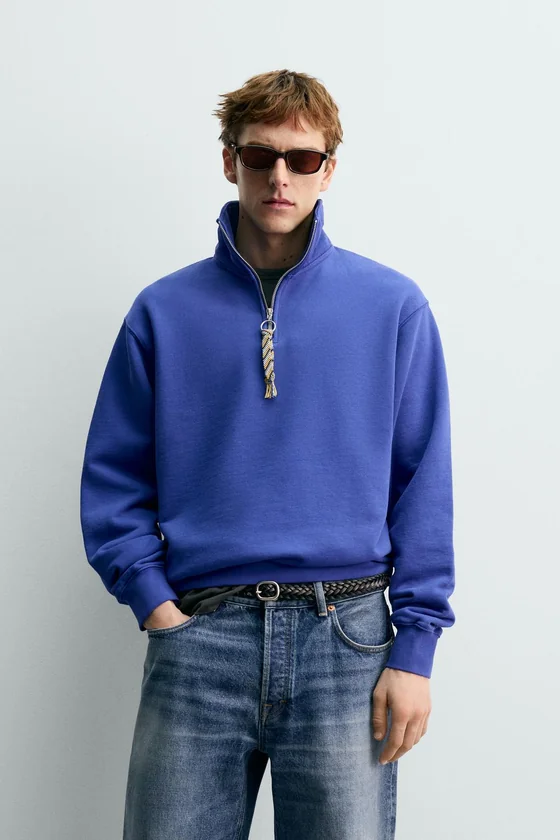 ТОЛСТОВКА С ВОРОТНИКОМ НА МОЛНИИ И ЛЕНТОЙ AARON LEVINE X ZARA