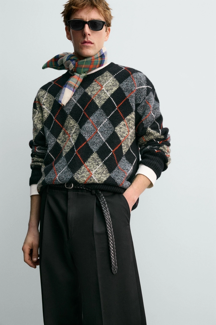 СВИТЕР В РОМБЫ ИЗ 100% КАШЕМИРА AARON LEVINE X ZARA