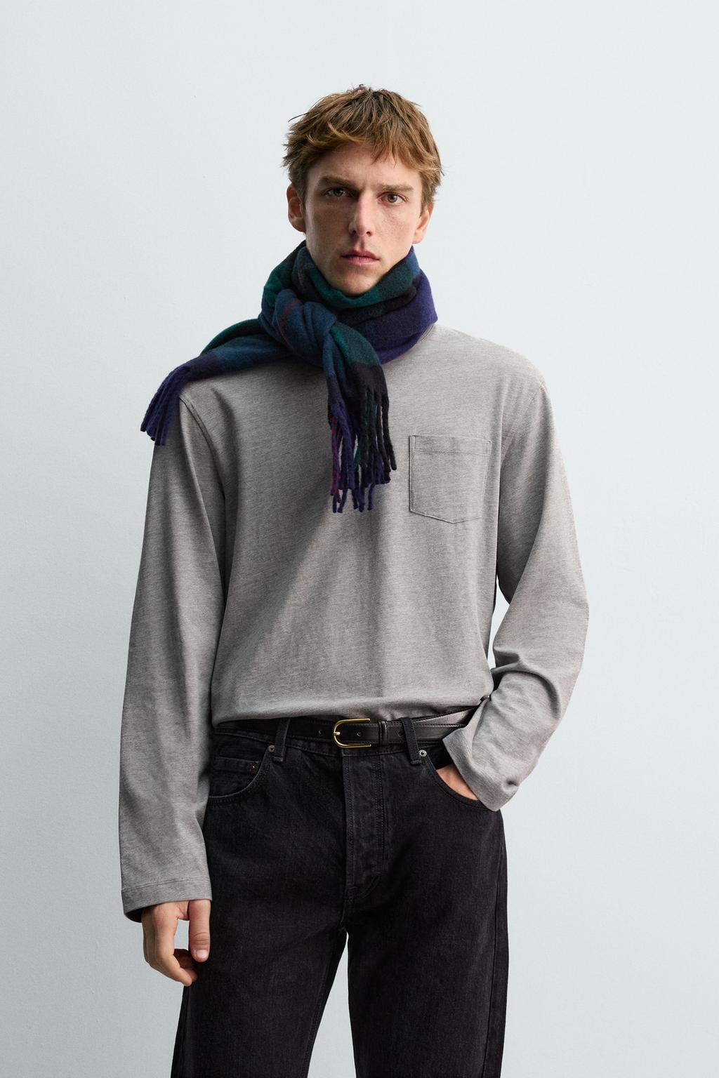 ФУТБОЛКА С ДЛИННЫМИ РУКАВАМИ И НАГРУДНЫМ КАРМАНОМ AARON LEVINE X ZARA