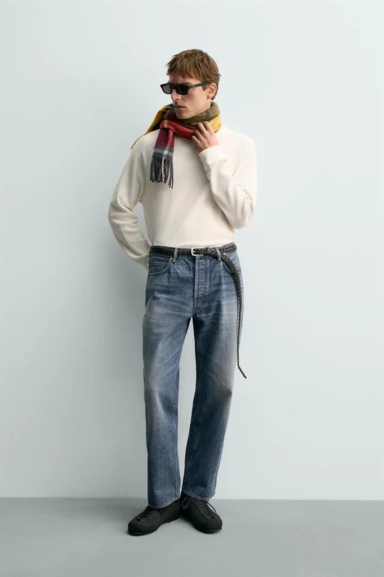 ФУТБОЛКА ИЗ РЕЛЬЕФНОЙ ТКАНИ AARON LEVINE X ZARA