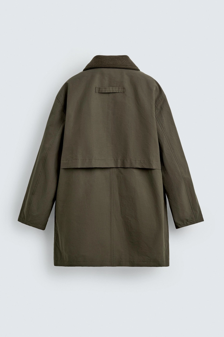 ТЕХНИЧЕСКАЯ ПАРКА С КОМБИНИРОВАННЫМ ВОРОТНИКОМ AARON LEVINE X ZARA
