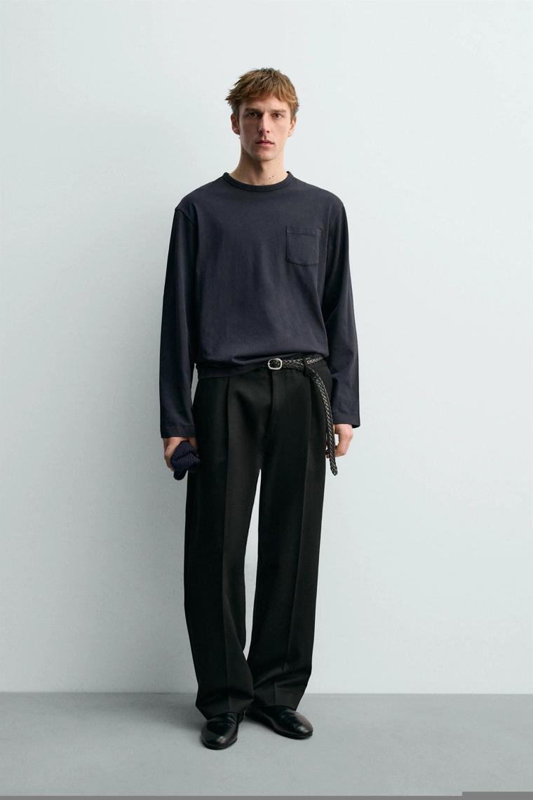 ФУТБОЛКА С ДЛИННЫМИ РУКАВАМИ И НАГРУДНЫМ КАРМАНОМ AARON LEVINE X ZARA
