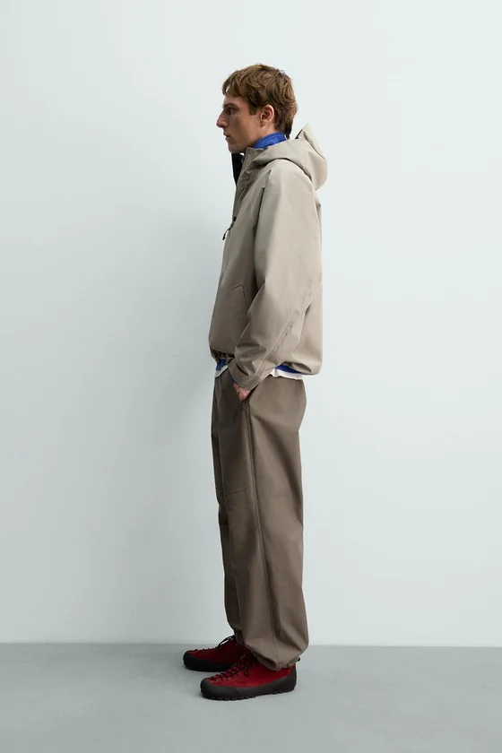 ТЕХНИЧНАЯ КУРТКА SHELL AARON LEVINE X ZARA