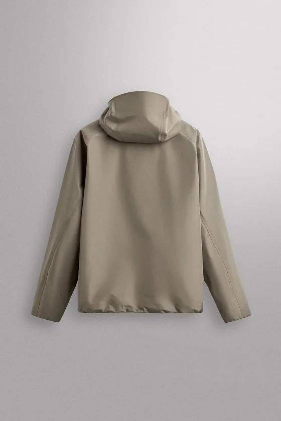 ТЕХНИЧНАЯ КУРТКА SHELL AARON LEVINE X ZARA
