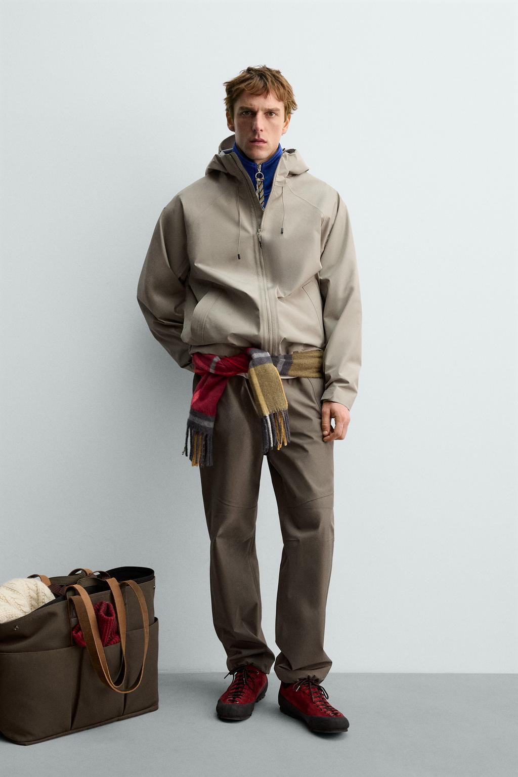 БРЮКИ SHELL ИЗ ВЫСОКОТЕХНОЛОГИЧНОЙ ТКАНИ AARON LEVINE X ZARA