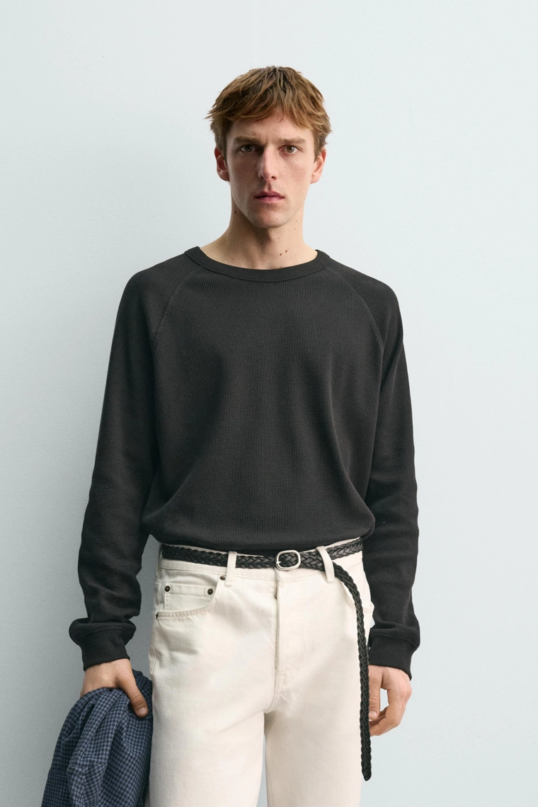 ФУТБОЛКА С ВАФЕЛЬНОЙ СТРУКТУРОЙ AARON LEVINE X ZARA