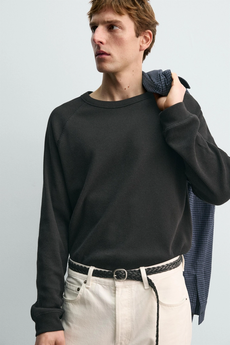 ФУТБОЛКА С ВАФЕЛЬНОЙ СТРУКТУРОЙ AARON LEVINE X ZARA