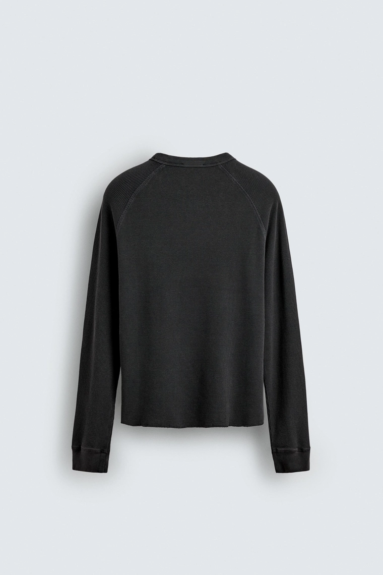 ФУТБОЛКА С ВАФЕЛЬНОЙ СТРУКТУРОЙ AARON LEVINE X ZARA